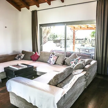 Vila Volcano Ferienhaus